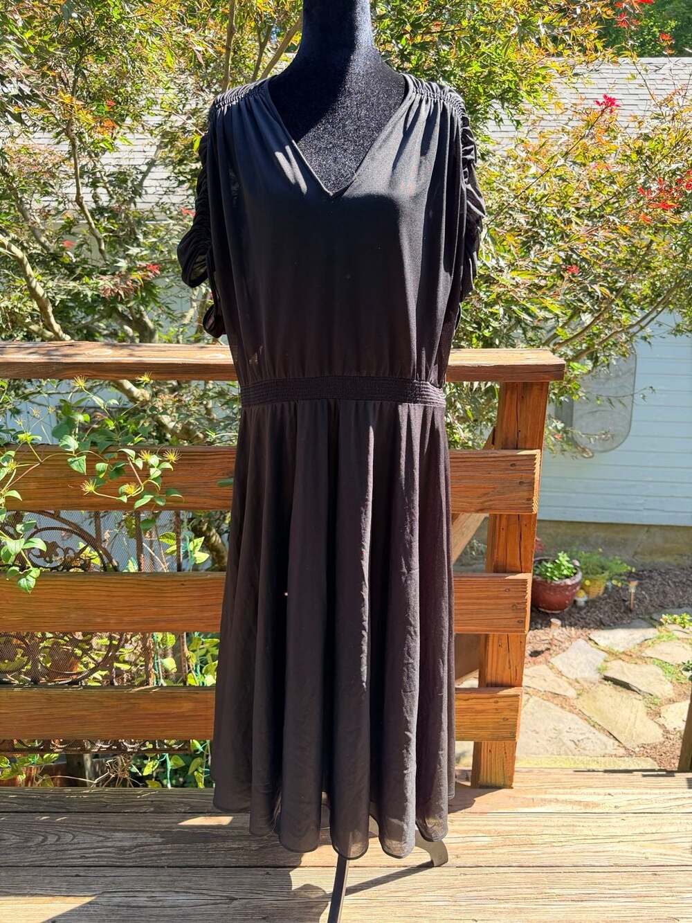 Jonathan Logan Black Flutter Sleeve V-Neck Dress Sz 14 1/2